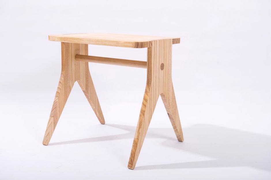 MAIA STOOL