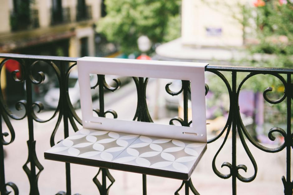 Balcony table with hydraulic tile